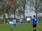 S.K.N.W.K. 1 - FC De Westhoek '20 1 (comp.) seizoen 2021-2022 (102/159)